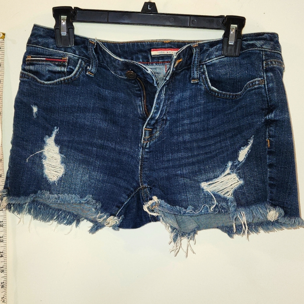 Tommy Hilfiger Vintage Cut Off Jean Shorts Size 6.